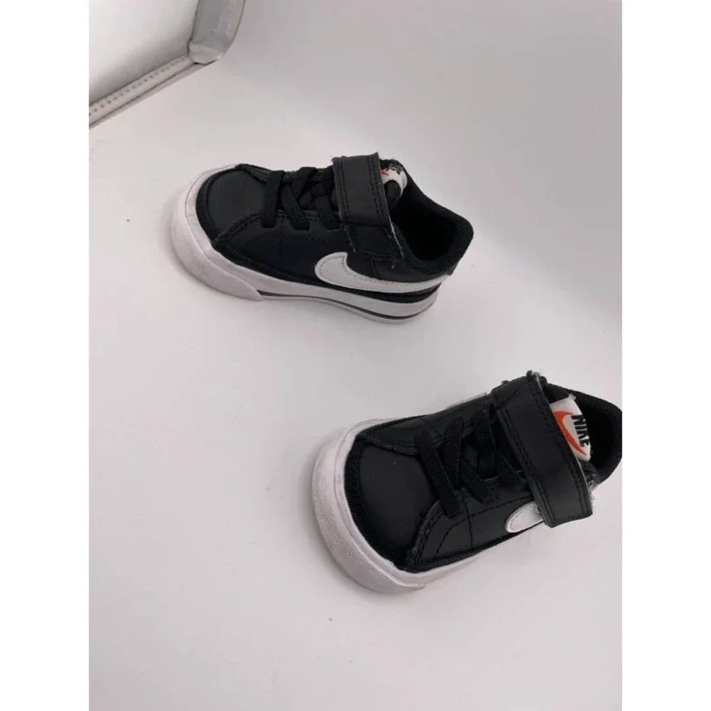 Nike Sneakers Toddler Size 2.5 Black Shoes